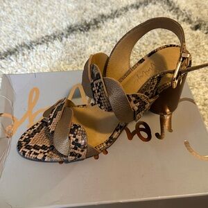 Must have shoes!!! So cute!!